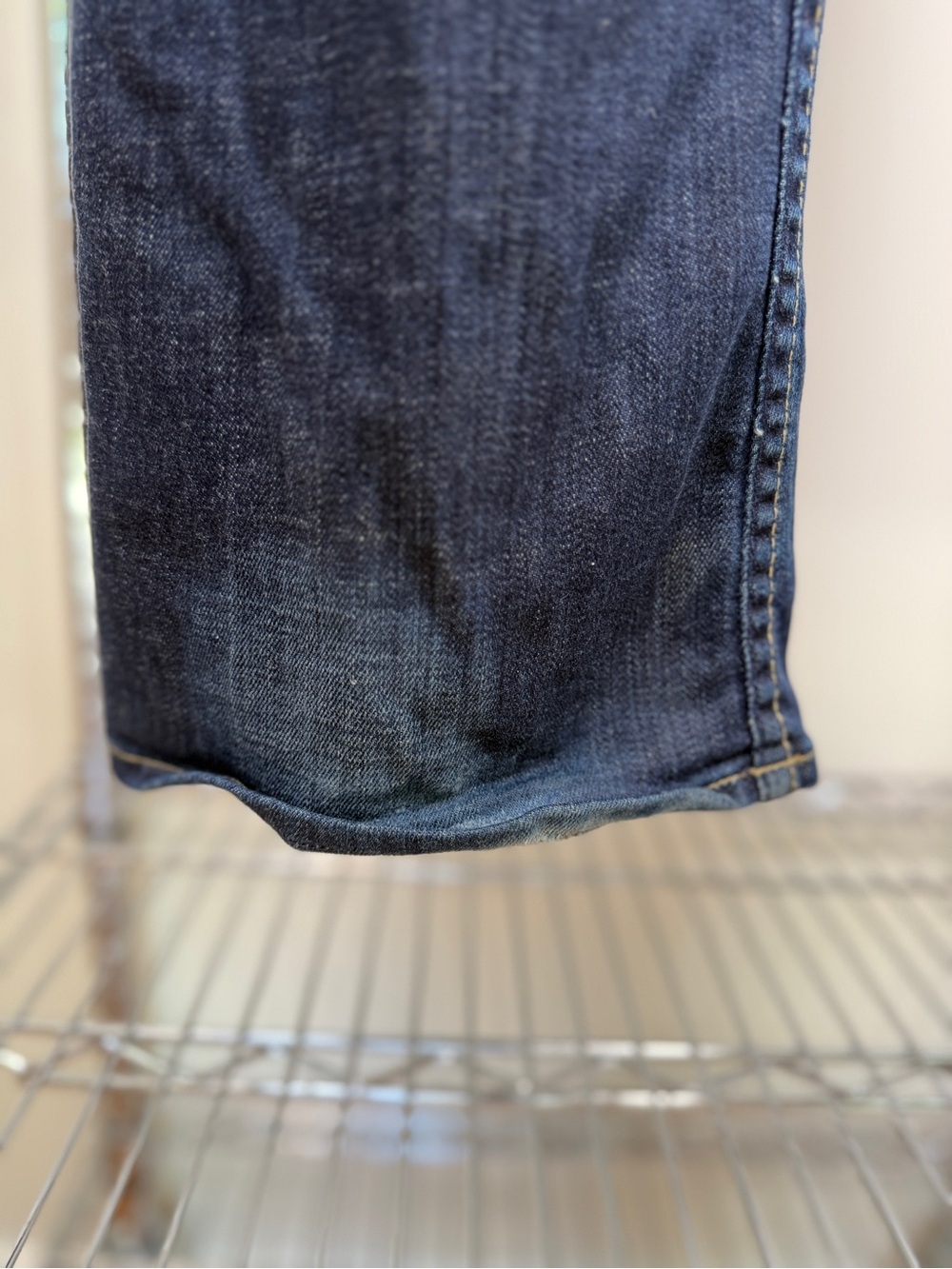 Hudson Flared Jeans – Size 28 - Picture 5 of 9